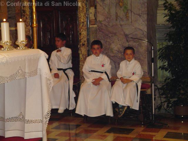 Cinturini all'altare per il servizio liturgico